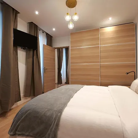 Spacieux Situe Au Coeur De Apartman